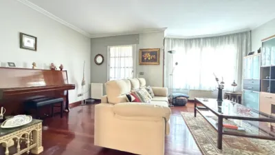 Casa adosada en venta en Villa Con Piscina, Lasarte (Lasarte-Oria) de 780.000 €