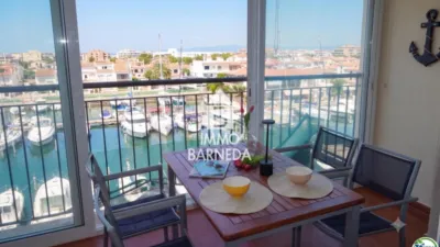 Apartment at Carrer de Salins, 1 photo 2