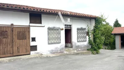 House on Calle Caviedes - Vallines, No. 18 photo 5