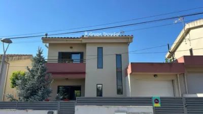 Terraced house on Carrer del Bruc photo 13