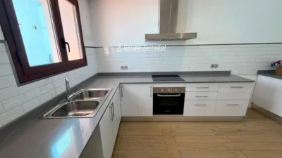 Apartment on Carrer de Montserrat photo 5
