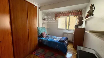 Apartment in Txagorritxu-Gazalbide photo 8