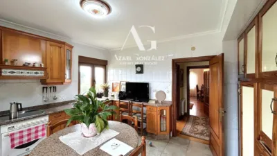House on Calle Viernoles, No. 315 photo 24