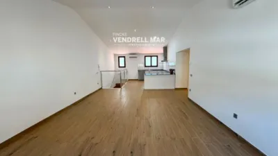 Apartment in Centre photo 14