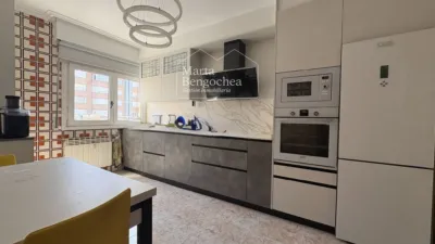 Apartment in Txagorritxu-Gazalbide photo 4