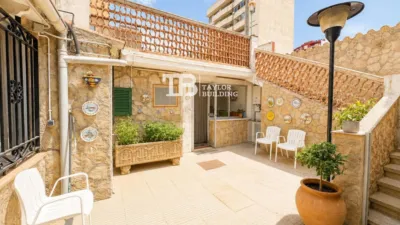 Terraced house in Carrer del Hort dels Puputs photo 2