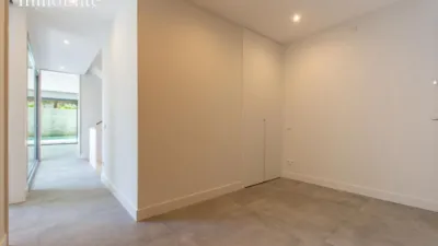 Semi-detached house in Av. Europa area photo 6