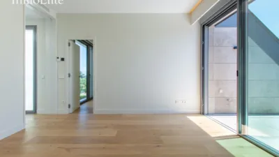 Semi-detached house in Av. Europa area photo 41