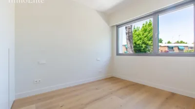 Semi-detached house in Av. Europa area photo 32