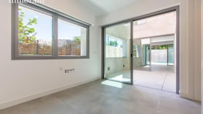 Semi-detached house in Av. Europa area photo 12