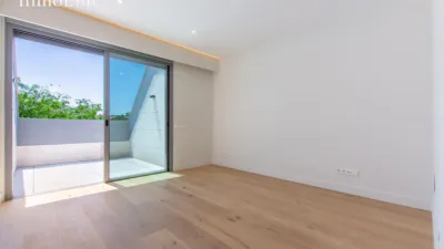 Semi-detached house in Av. Europa area photo 39