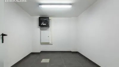 Semi-detached house in Av. Europa area photo 52