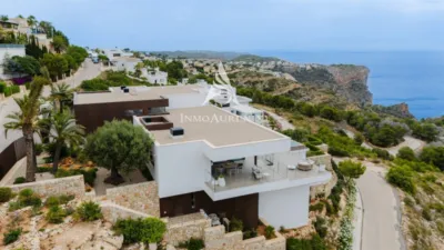 Villa in Cumbres del Sol photo 4