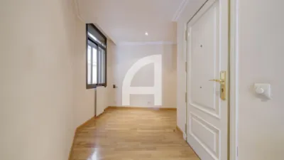 Apartment in Salamanca District photo 19