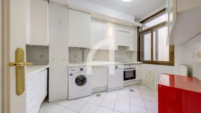 Apartment in Salamanca District photo 16
