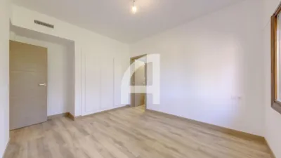 Chalet in Villafranca del Castillo photo 47