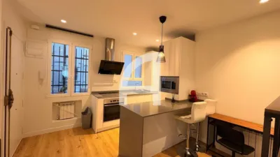 Apartment in Salamanca District photo 4