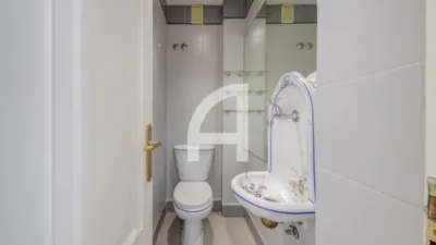 Apartment in Salamanca District photo 18