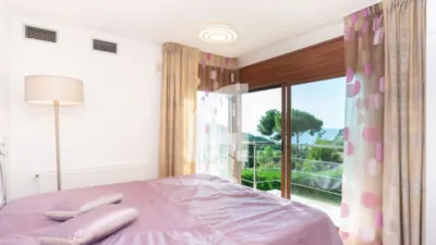 Chalet in Canyelles-La Montgoda photo 19