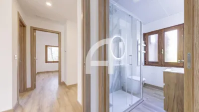 Chalet in Villafranca del Castillo photo 43