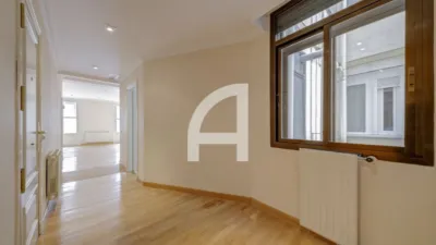 Apartment in Salamanca District photo 26