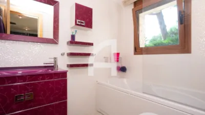 Chalet in Canyelles-La Montgoda photo 22