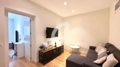 Apartment in Salamanca District photo 2