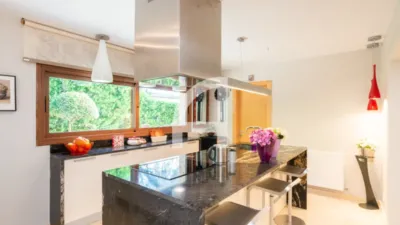 Chalet in Canyelles-La Montgoda photo 14