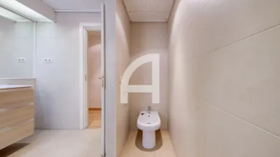 Apartment in Salamanca District photo 43