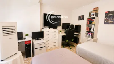 Apartment on Rafael Sánchez Seva Street photo 10
