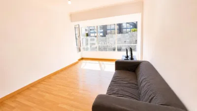 Apartment on Carrer de Robert Graves photo 14