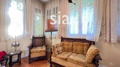 Chalet on Calle de Bizkaia photo 12