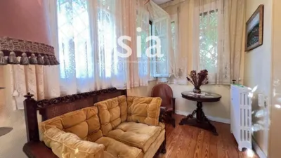 Chalet on Calle de Bizkaia photo 10