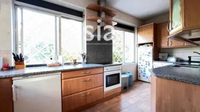 Chalet on Calle de Bizkaia photo 8