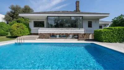 Chalet in La Moraleja photo 6