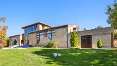 Chalet in Ciudalcampo photo 2