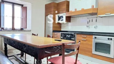 Chalet on Avenida del Gorbea photo 6
