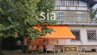 Chalet on Calle de Bizkaia photo 3