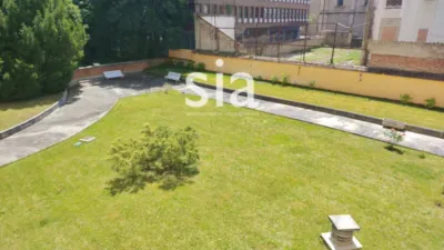 Apartment on Calle de Santiago Ramón y Cajal photo 13