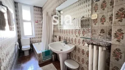 Chalet on Calle de Bizkaia photo 18