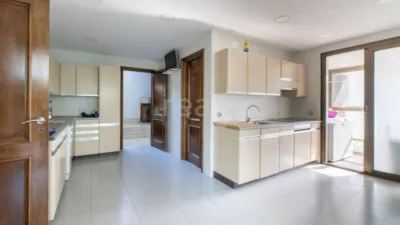 Chalet in La Moraleja photo 33