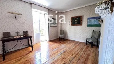 Chalet on Calle de Bizkaia photo 22