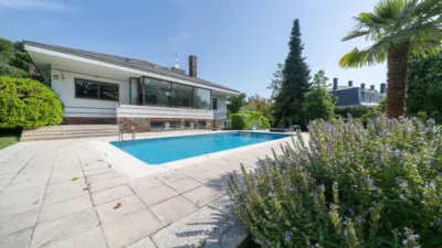 Chalet in La Moraleja photo 15