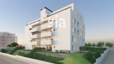 Apartment on Mariana Pineda Muñoz Street photo 2