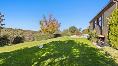 Chalet in Ciudalcampo photo 3