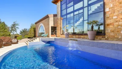 Chalet in Ciudalcampo photo 4