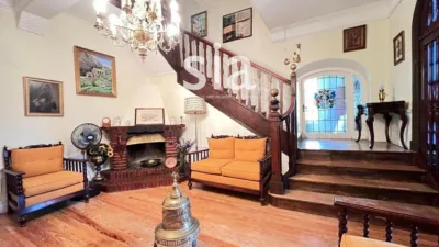 Chalet on Calle de Bizkaia photo 7
