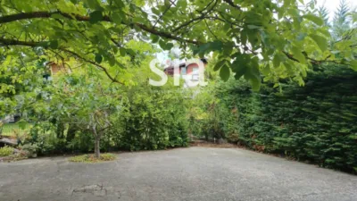 Chalet on Calle de Bizkaia photo 33
