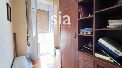Chalet on Calle de Bizkaia photo 26