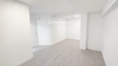 Flat on Carrer de Mariano Benlliure photo 18